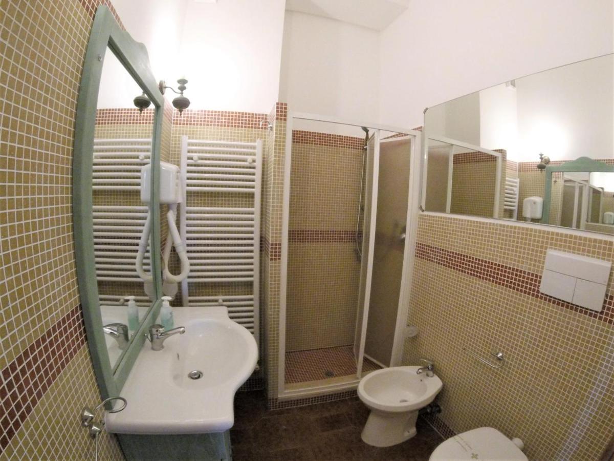 Appartamento In Villa Di Judighes 切尔韦泰里 外观 照片