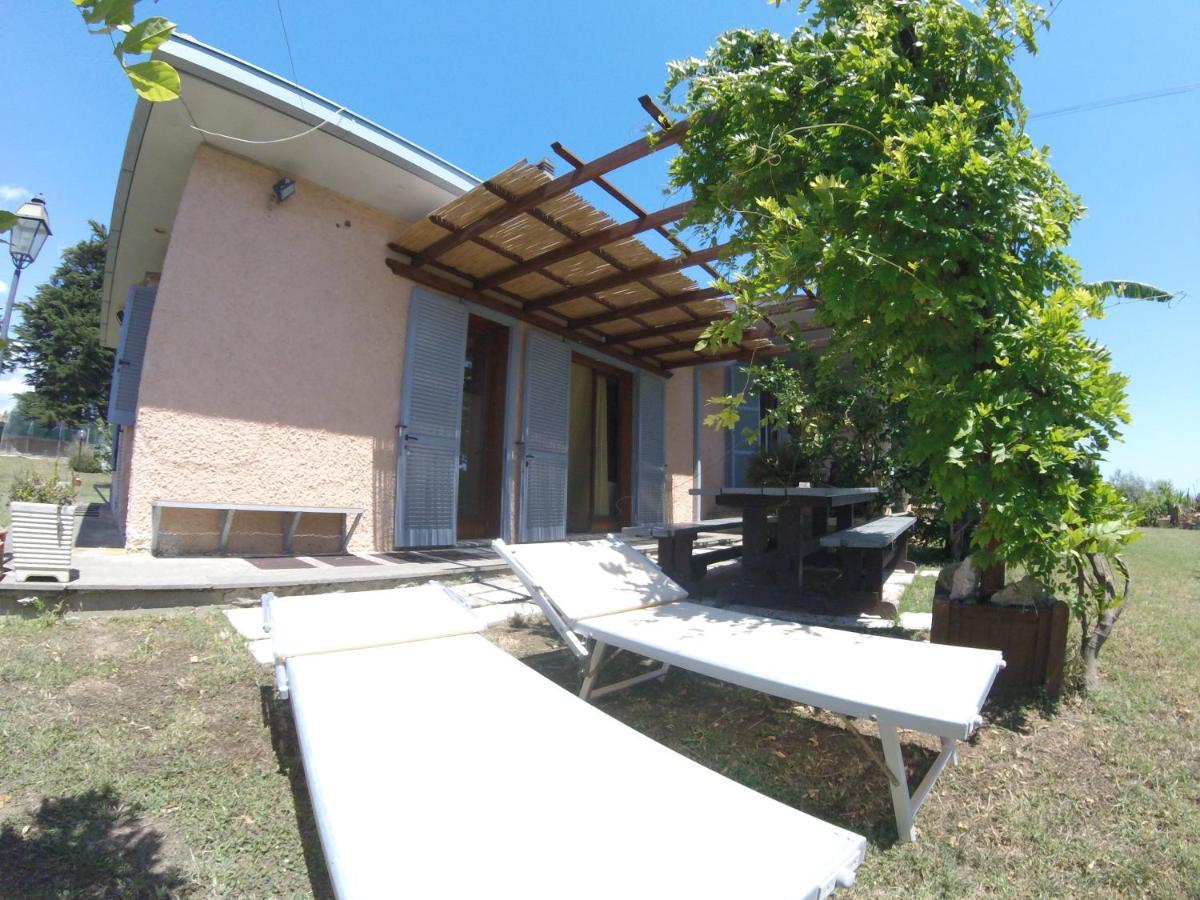 Appartamento In Villa Di Judighes 切尔韦泰里 外观 照片